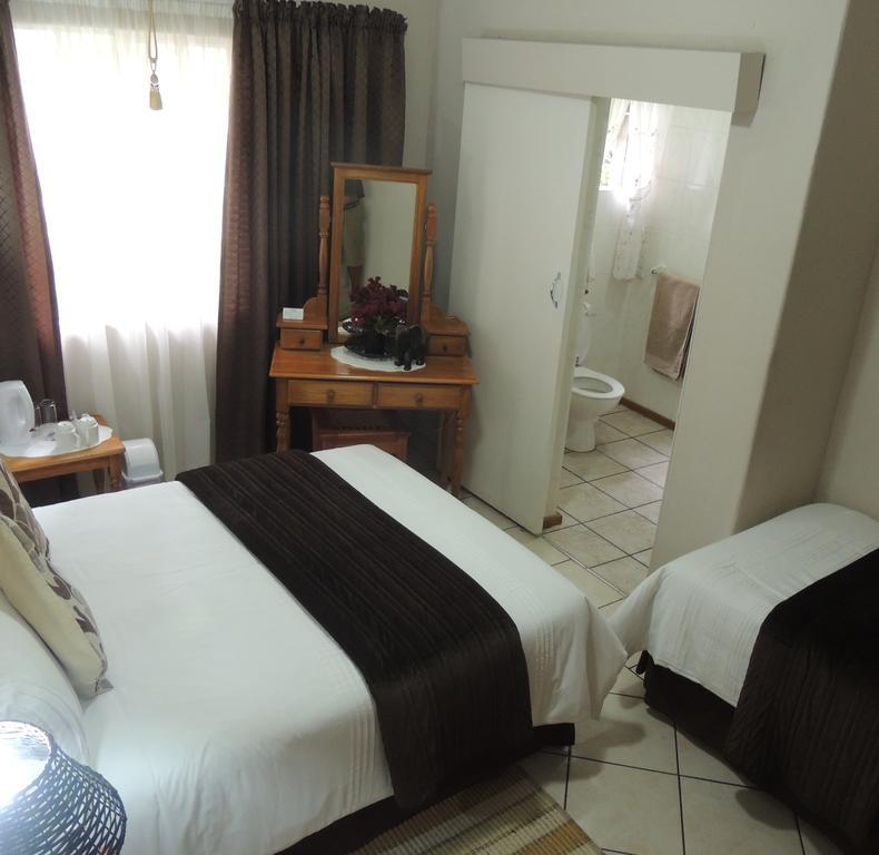 Rita'S Guesthouse Cc Vryheid Kültér fotó