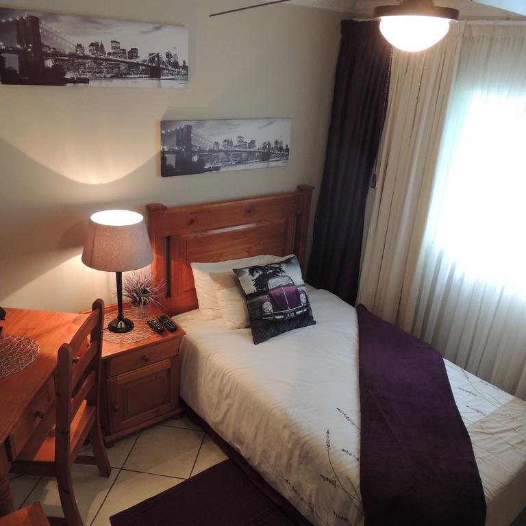 Rita'S Guesthouse Cc Vryheid Kültér fotó