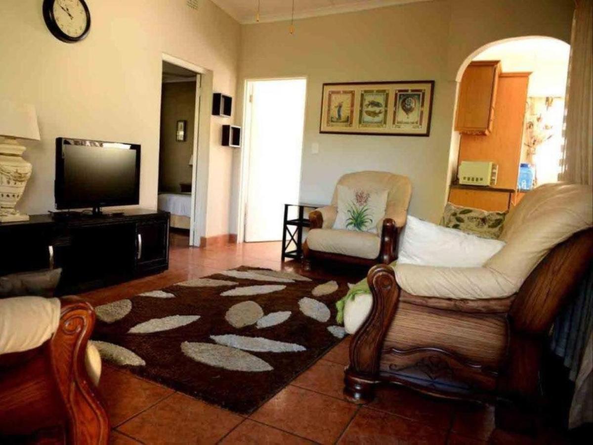 Rita'S Guesthouse Cc Vryheid Kültér fotó